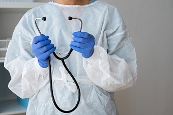 В Оренбурге завершается строительство новой модульной поликлиники